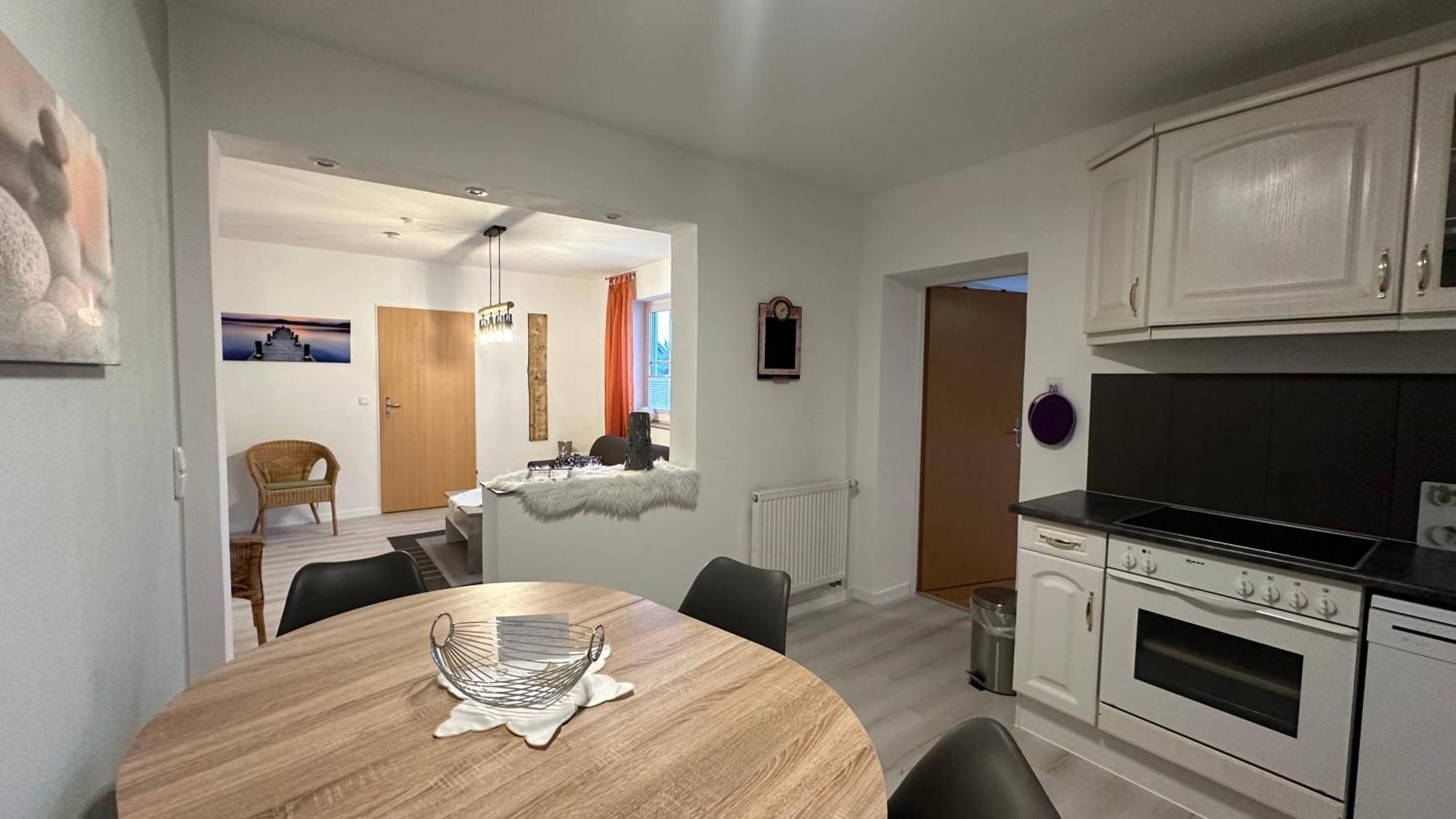 Aktiv-Ferienwohnung "Snow & Bike"- Zentral Zwischen Winterberg Und Willingen المظهر الخارجي الصورة